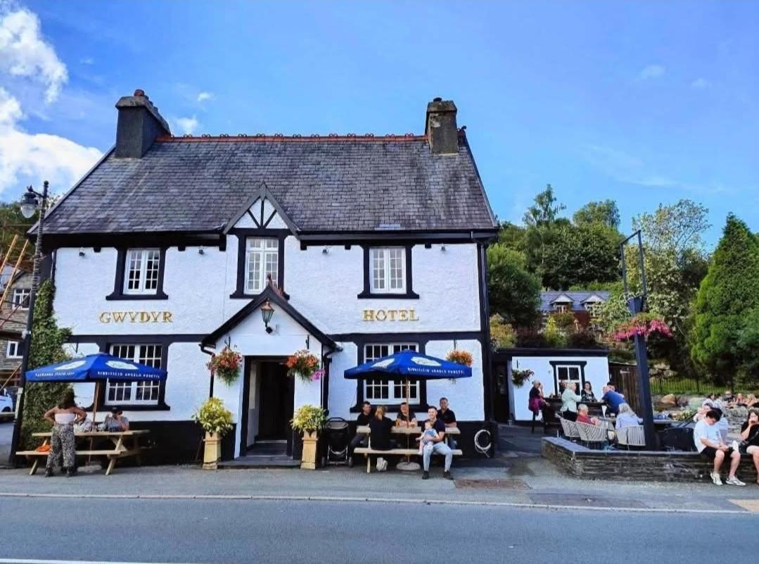 Y Gwydyr Hotel - Dolwyddelan المظهر الخارجي الصورة